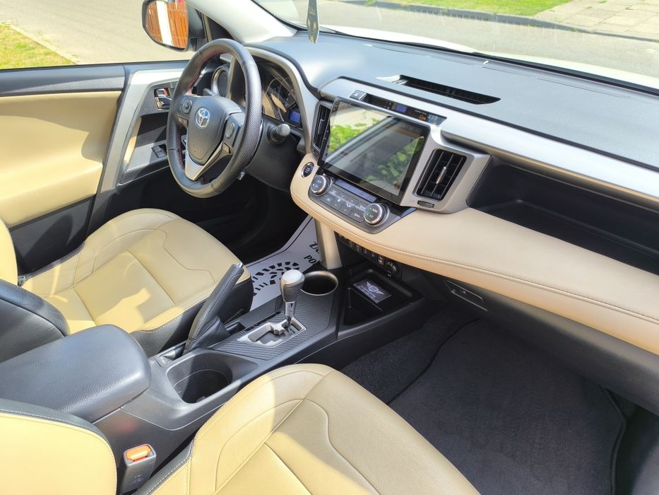Toyota RAV4 automat, 200 pa, 4x4, salon PL