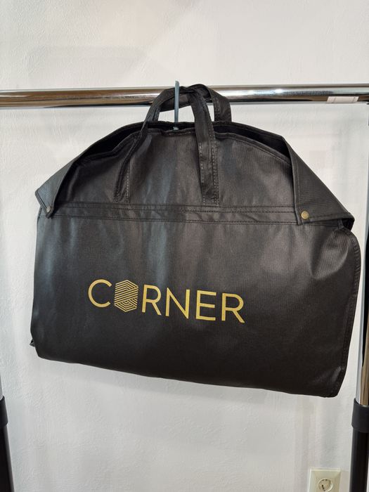 Corner костюм класичний трійка
