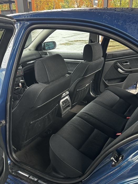 Продам BMW E39 М54B22