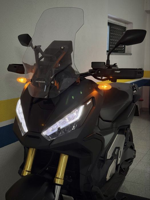 Honda X-ADV 750 2024 • 4.200km • Impecável • Como Nova