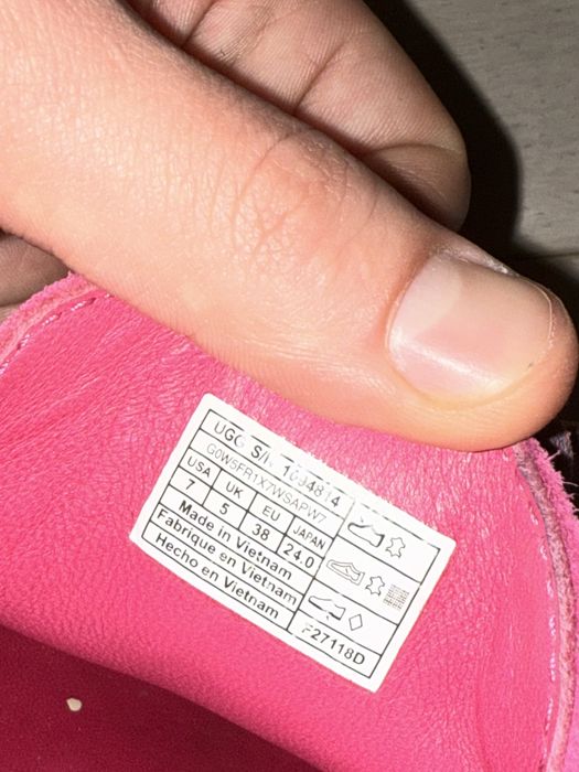 Ugg Leather Flats Shoes. Угі шкіряні рожеві, взуття жіноче