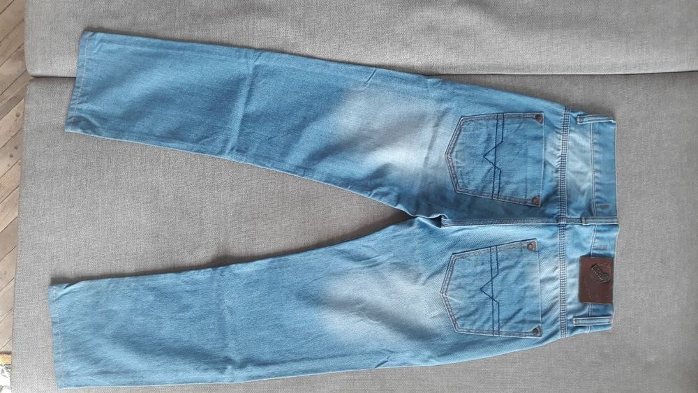 Мужские джинсы 2  пары