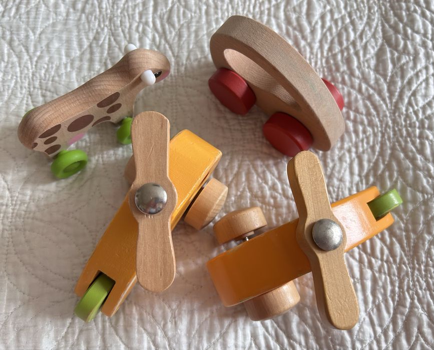 Лот 4 вінтажних якісних деревʼяних іграшки. Hape / Little Copter