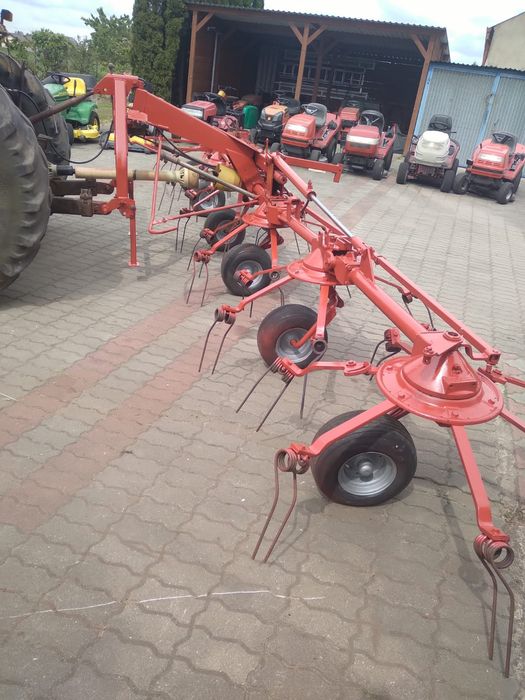 Przetrząsacz siana PZ KUHN