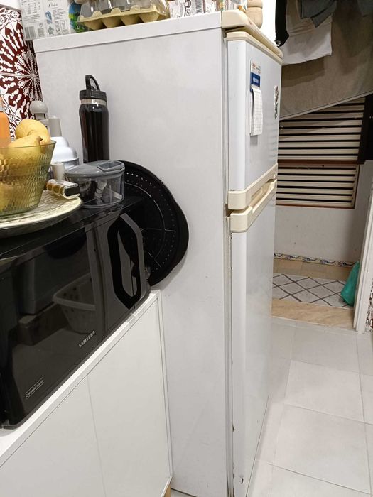 Frigorífico usado em bom estado