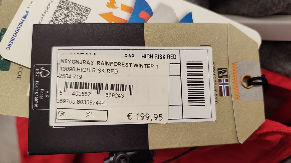 Nowa! Zimowa kurtka męska NAPAPIJRI XL Rainforest Winter 1