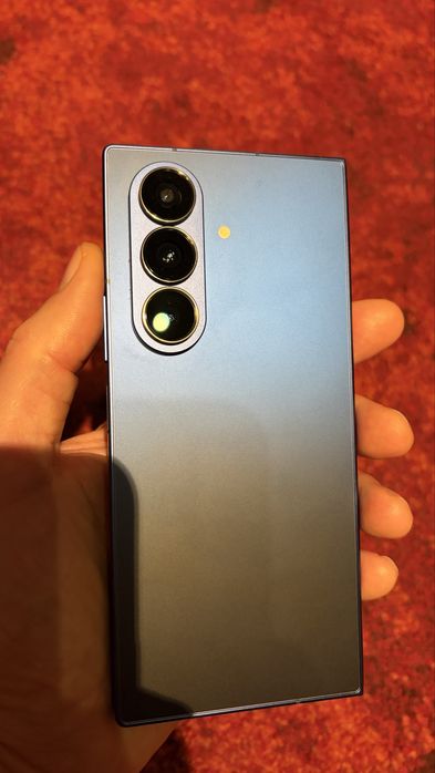 Samsung Galaxy Z Fold 7