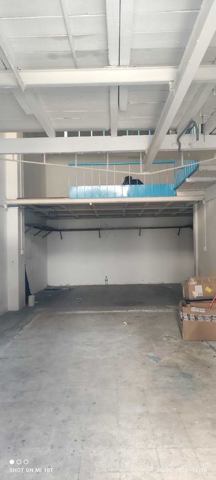 Armazém Falagueira Amadora, 2 pisos 4 divisões