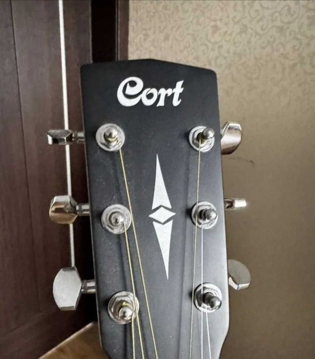 Gitara akustyczna Cort
