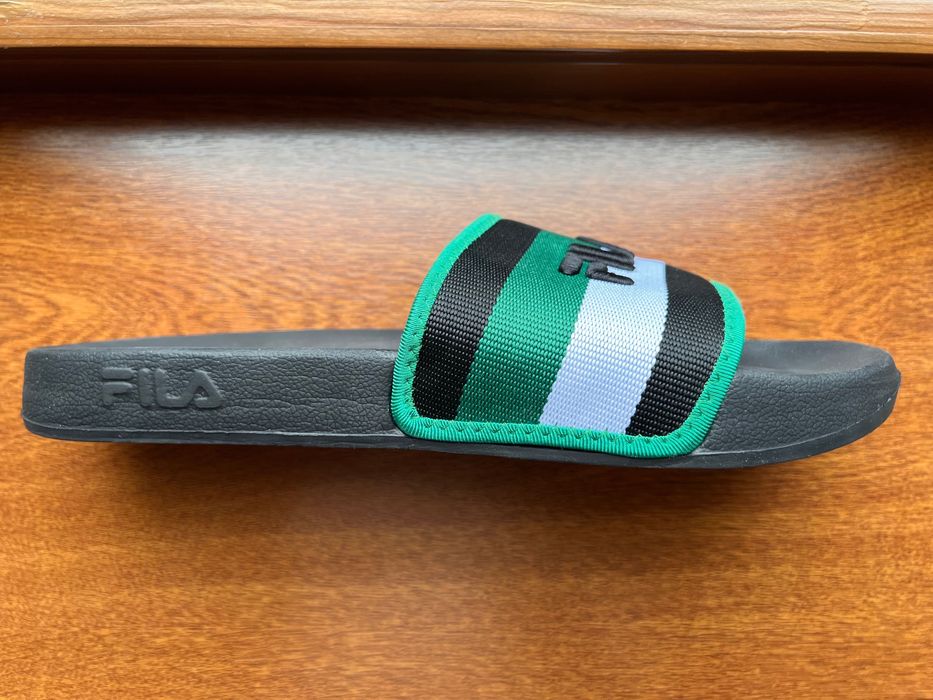 Слайдери Fila чоловічі, р. 42,5-43.