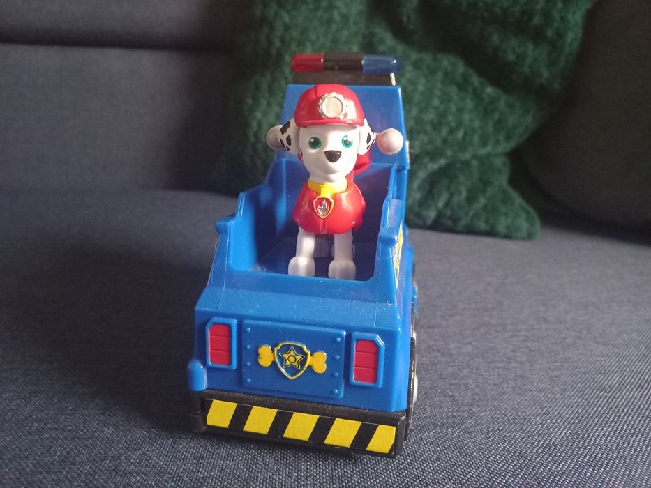 Psi Patrol, samochód Chase, Marshall