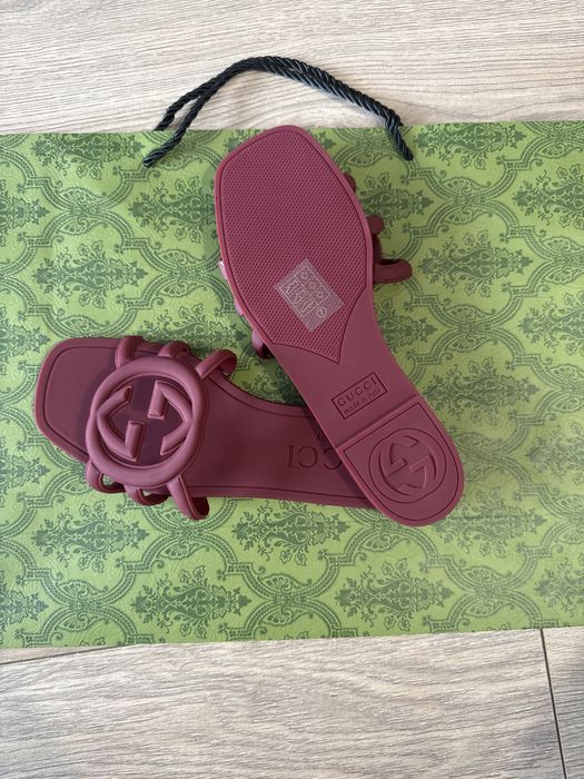 Klapki gumowe Gucci