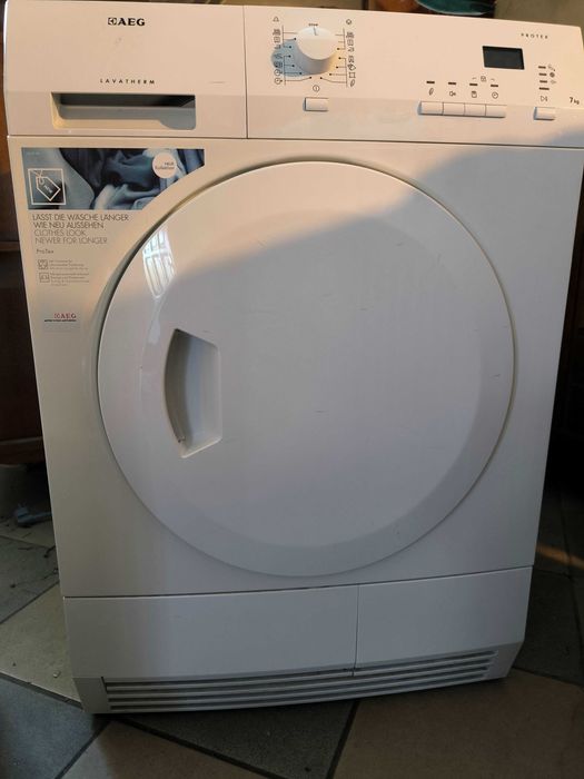 Sprzedam suszarkę kondensacyjną AEG 7kg