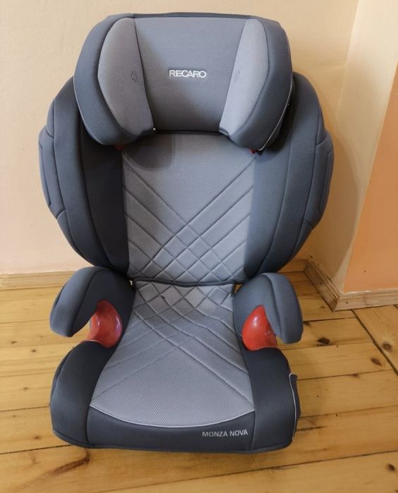 Автокресло Recaro Monza nova2