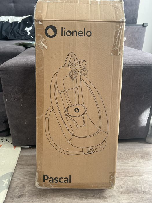 Шезлонг Lionelo Pascal