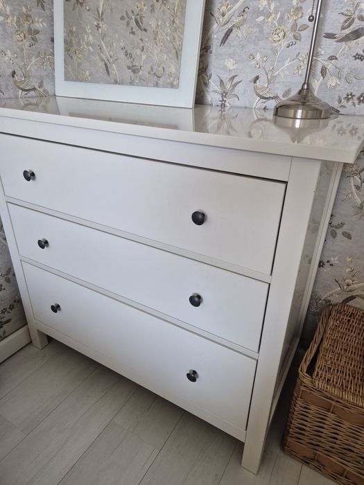 Komoda Hemnes Ikea