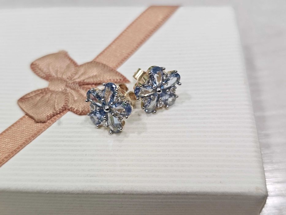 Kolczyki złote kwiatuszki z błękitnych oczek PR 585