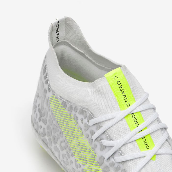 Chuteiras de Futebol Adulto CLR ELITE FG JAGUAR BOOST Cinzento