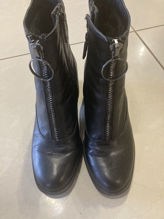 Botki tamaris 38 z zamkiem