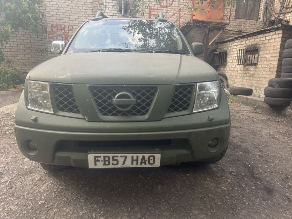 Nissan Navara D40