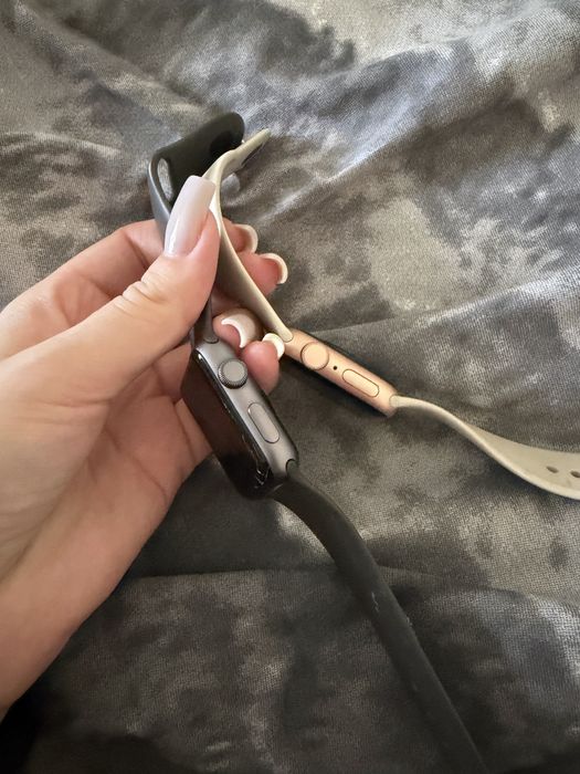 apple watch на запчастини