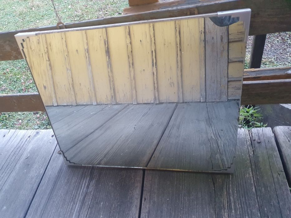 Lustro z okresu PRL 50cm na 40 cm