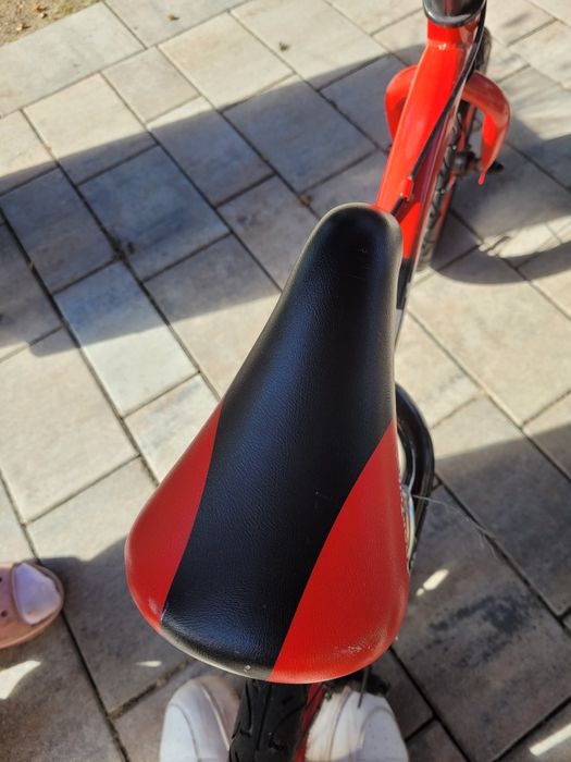 Rowerek biegowy dla dzieci Boomerang SporTrike Czerwony