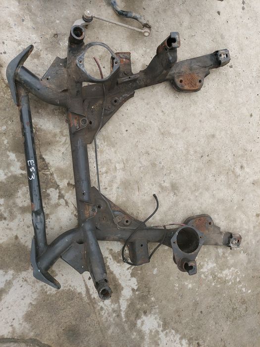 Підрамник БМВ BMW Е39 Е46 Е53 Е60 Е61 Е65 Е66 E70 E71 E83 Е90 E91 E92