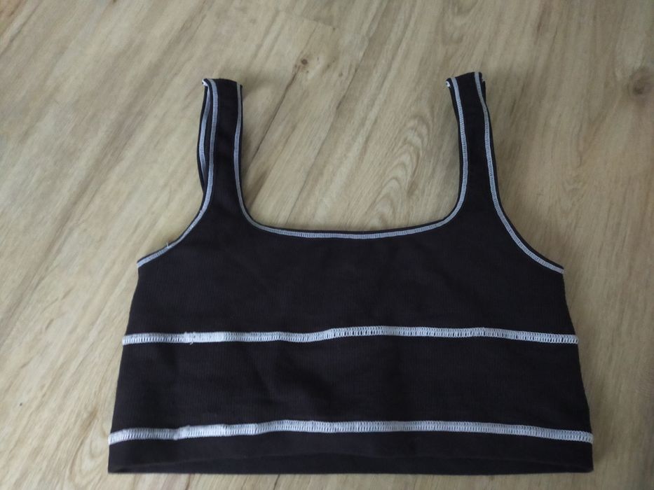 Stanik top sportowy Urban outfitters