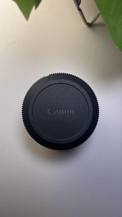 Lente CANON RF-S 10-18mm f/4.5-6.3 IS STM