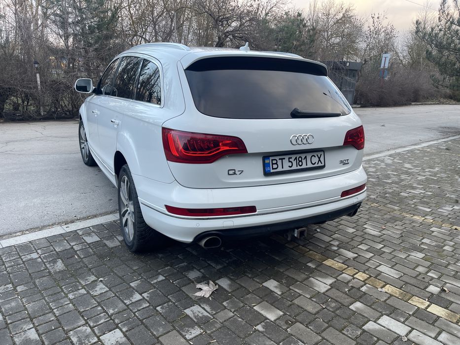 Audi Q7  Premiym