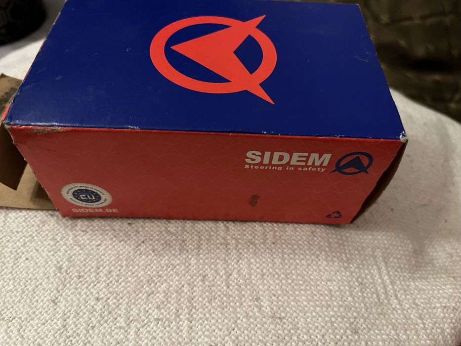 łącznik stabilizatora Ford Focus 2 sztuki