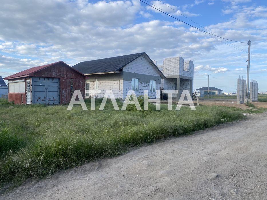 Угловой участок в Фонтанке 1. Ривьера в пешей  доступности