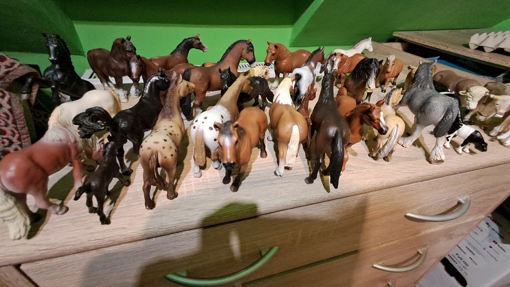 Figurki koń Schleich