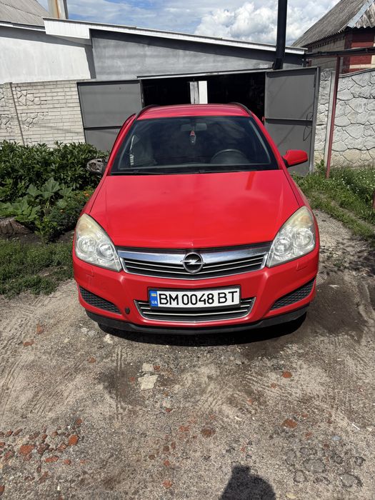 Opel Astra H после бокового удара