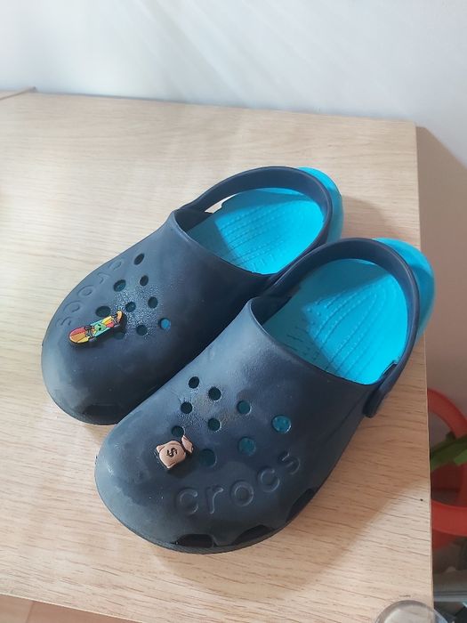 Crocsy rozmiar 33 klapki