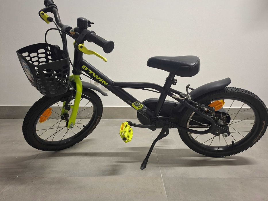 Rower dziecięcy Btwin 500 Dark Hero 16 cali