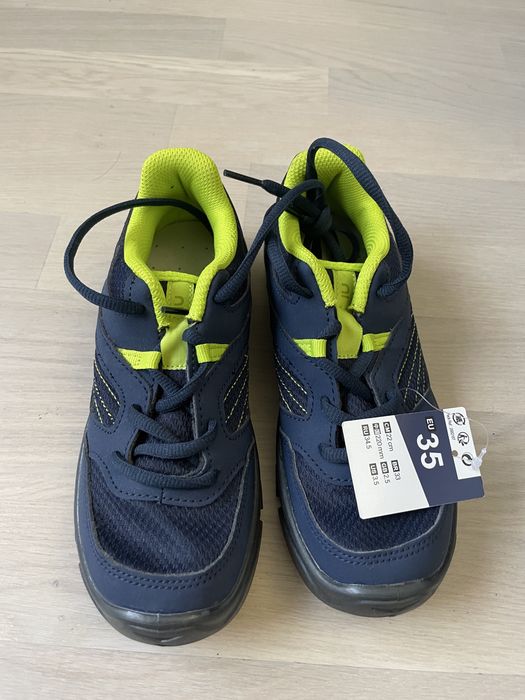 Детские осенние кроссовки Decathlon 22 см