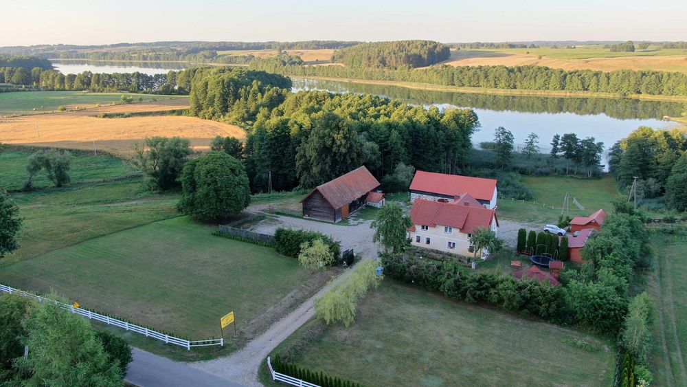 Domek 2-3 os Nr. 1 nad jeziorem sauna, jacuzzi na obiekcie