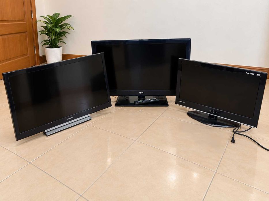 Lote 3 Televisões + Impressora HP | Reparação / Aproveitamento