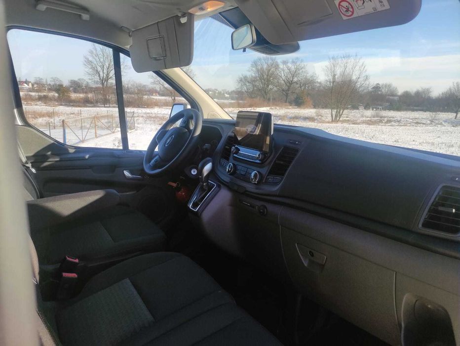 wynajem samochodu busów Blaszak Kontener wypożyczalnia samochodów