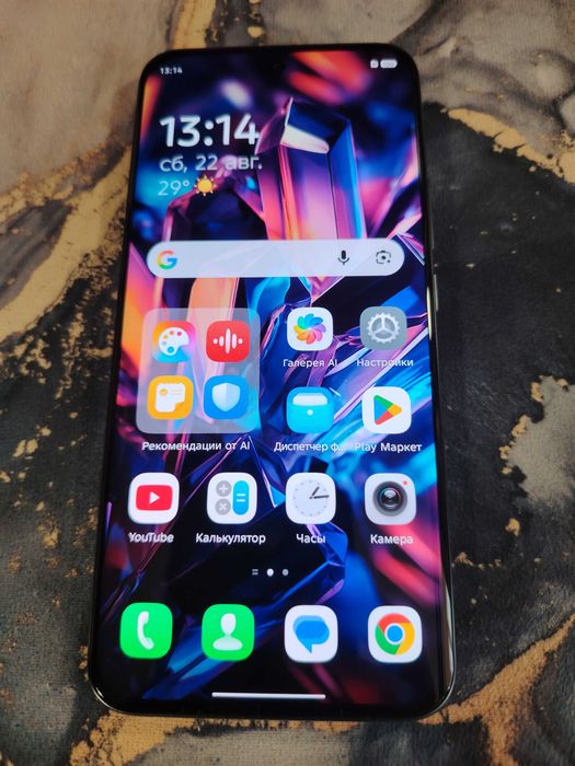 Продам Tecno Spark 40 Pro Plus  16/256gb. оригинал , цвет черный .