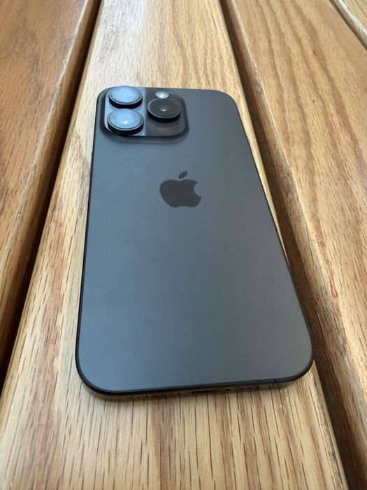 Iphone 15 pro preto