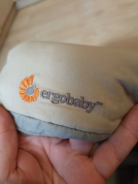 Nosidełko ergobaby - do 15 kg