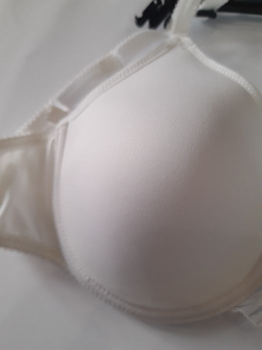Biustonosz Triumph 75g