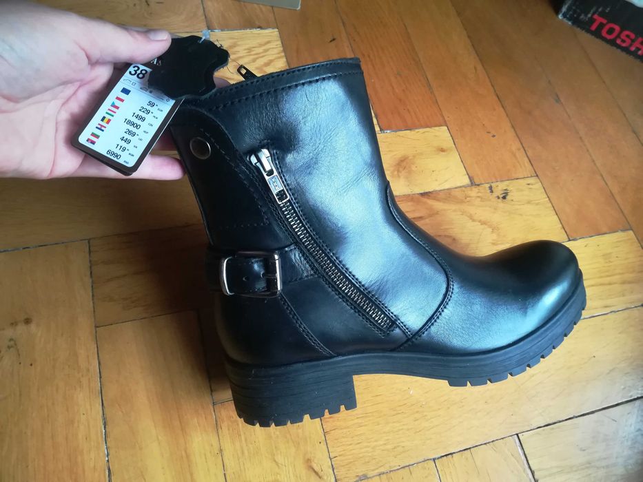 NOWE z metką skórzane damskie botki / kozaki rozm.38 Lasocki