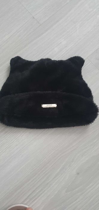 Жіноча шапка  хутряна