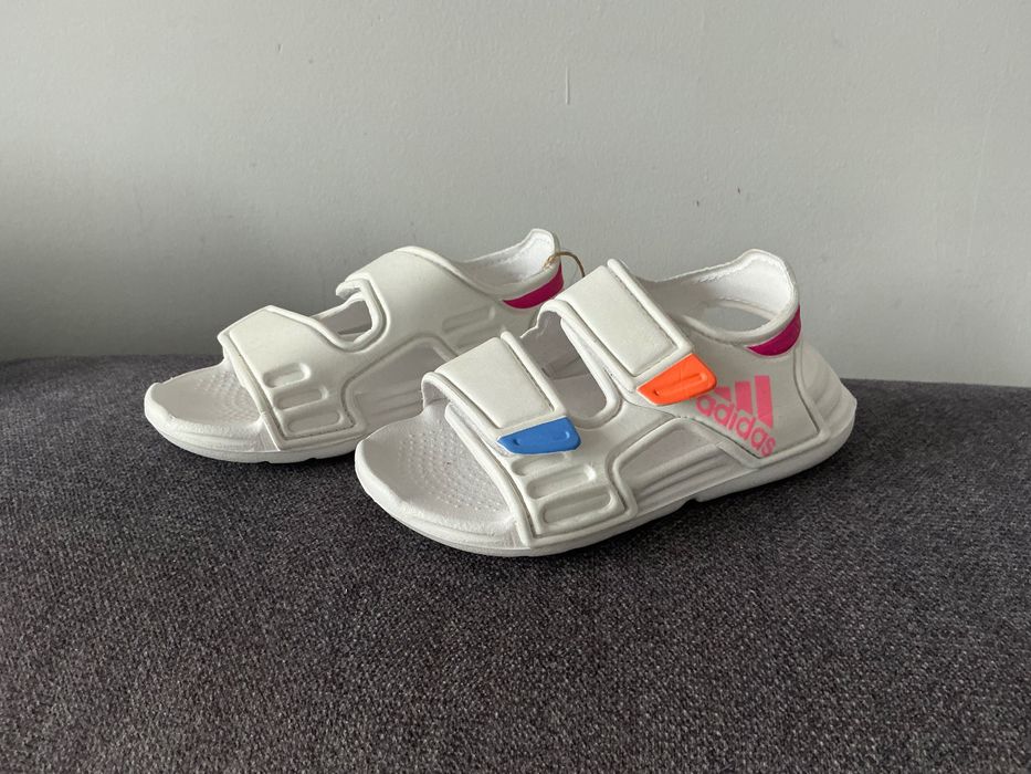 Sandały dziecięce ADIDAS NOWE.