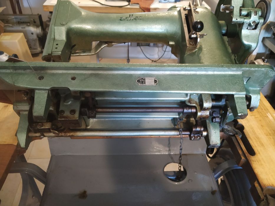 Máquina de costura adler coser extra grosso cabedal lonas  sintos e ou