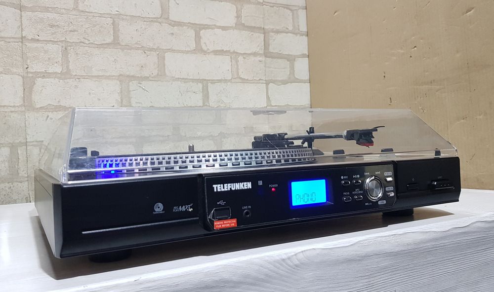 Вініловий програвач/виниловый проигрыватель  Telefunken TT100 б/у з Ні